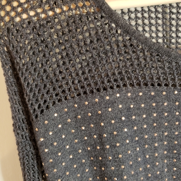 Lightweight Sweater - Picture 2 of 3